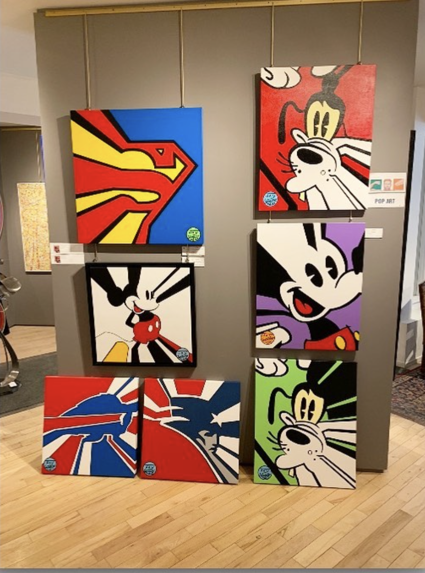 Happy Geeker Studio client 32 with their painting